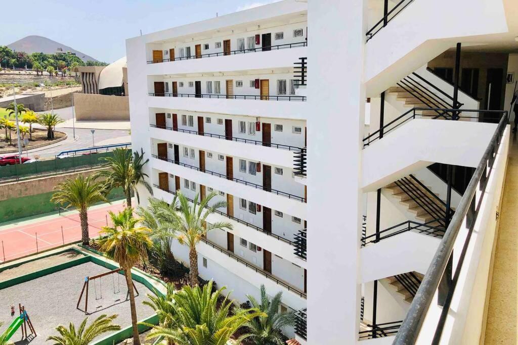 Cozy Apartment Playa Las Americas プラヤ・デ・ラス・アメリカス エクステリア 写真